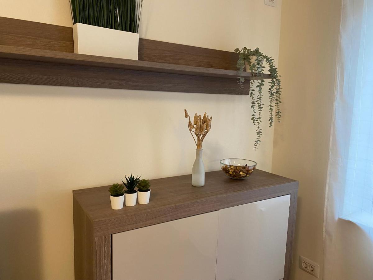 Downtown Apartment Boutique Green Garden Unirii 부쿠레슈티 외부 사진