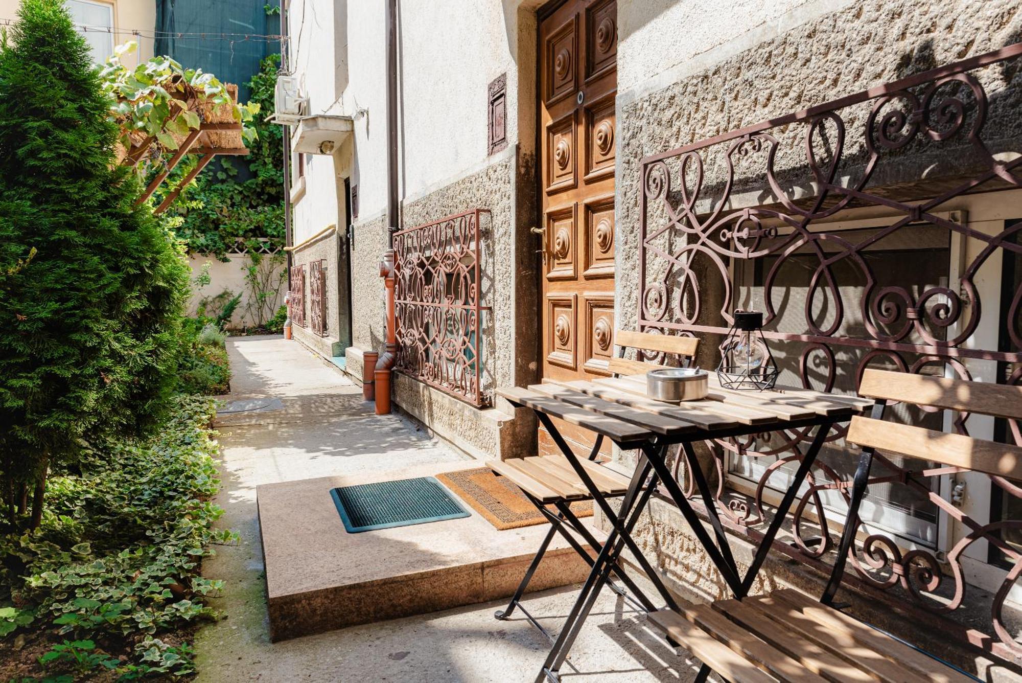 Downtown Apartment Boutique Green Garden Unirii 부쿠레슈티 외부 사진